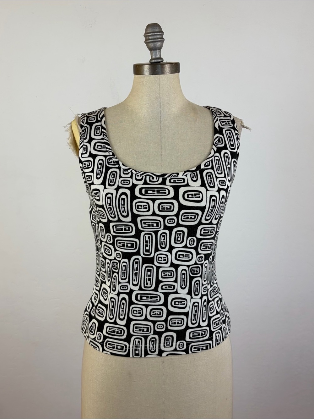 St. John Sport Black/White Geometric Tank Top